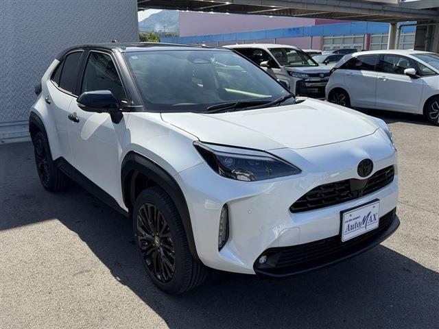 ヤリスクロス ハイブリッドZ ウルバーノ トヨタセーフティセンス 純正8インチディスプレイオーディオナビ TV Bluetooth 全周囲カメラ LEDヘッドライト LEDフォグ デイライト パワーシート シートヒーター ステアリングスイッチ(6枚目)