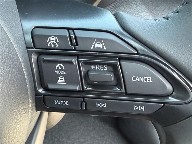 ヤリスクロス ハイブリッドZ ウルバーノ トヨタセーフティセンス 純正8インチディスプレイオーディオナビ TV Bluetooth 全周囲カメラ LEDヘッドライト LEDフォグ デイライト パワーシート シートヒーター ステアリングスイッチ(28枚目)