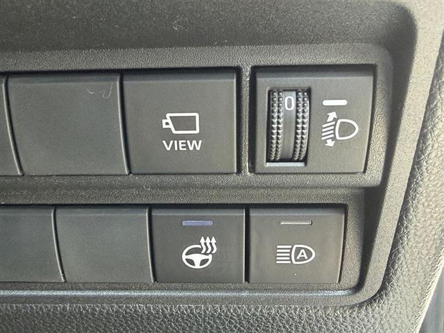 ヤリスクロス ハイブリッドZ ウルバーノ トヨタセーフティセンス 純正8インチディスプレイオーディオナビ TV Bluetooth 全周囲カメラ LEDヘッドライト LEDフォグ デイライト パワーシート シートヒーター ステアリングスイッチ(29枚目)