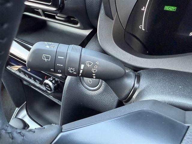 ヤリスクロス ハイブリッドZ ウルバーノ トヨタセーフティセンス 純正8インチディスプレイオーディオナビ TV Bluetooth 全周囲カメラ LEDヘッドライト LEDフォグ デイライト パワーシート シートヒーター ステアリングスイッチ(39枚目)