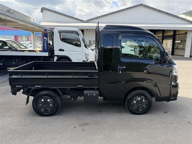 ハイゼットトラック ジャンボエクストラ 4WD AT 純正9インチディスプレイオーディオ Bluetooth バックカメラ ETC LEDヘッドライト/フォグ スモーク3面 レザー調シートカバー ブラックホイールキャップ クリアランスソナー(6枚目)