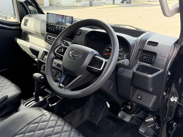 ハイゼットトラック ジャンボエクストラ 4WD AT 純正9インチディスプレイオーディオ Bluetooth バックカメラ ETC LEDヘッドライト/フォグ スモーク3面 レザー調シートカバー ブラックホイールキャップ クリアランスソナー(17枚目)