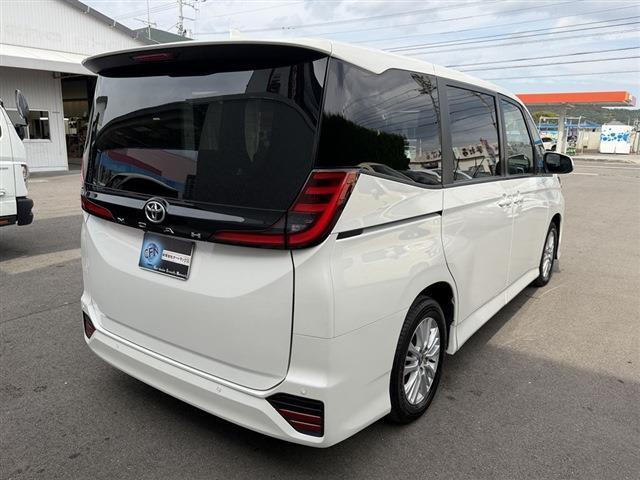 ノア S-G 8人乗り 純正9インチ Bluetooth バックカメラ LEDヘッドライト LEDフォグ 左側パワースライドドア クリアランスソナー レーダークルーズコントロール 電動格納ミラー フロアマット(2枚目)