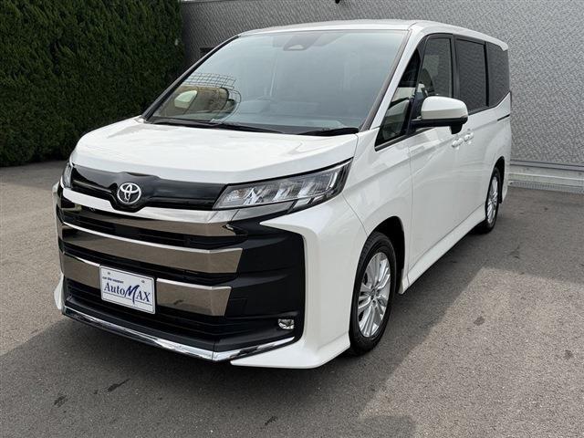 ノア S-G 8人乗り 純正9インチ Bluetooth バックカメラ LEDヘッドライト LEDフォグ 左側パワースライドドア クリアランスソナー レーダークルーズコントロール 電動格納ミラー フロアマット(7枚目)