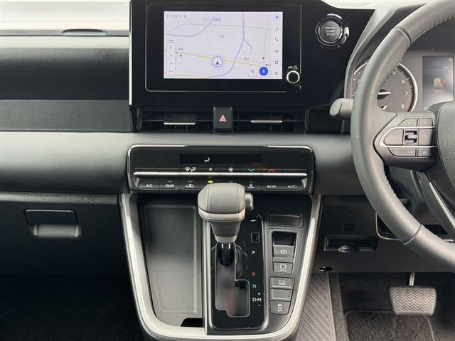 ノア S-G 8人乗り 純正9インチ Bluetooth バックカメラ LEDヘッドライト LEDフォグ 左側パワースライドドア クリアランスソナー レーダークルーズコントロール 電動格納ミラー フロアマット(18枚目)