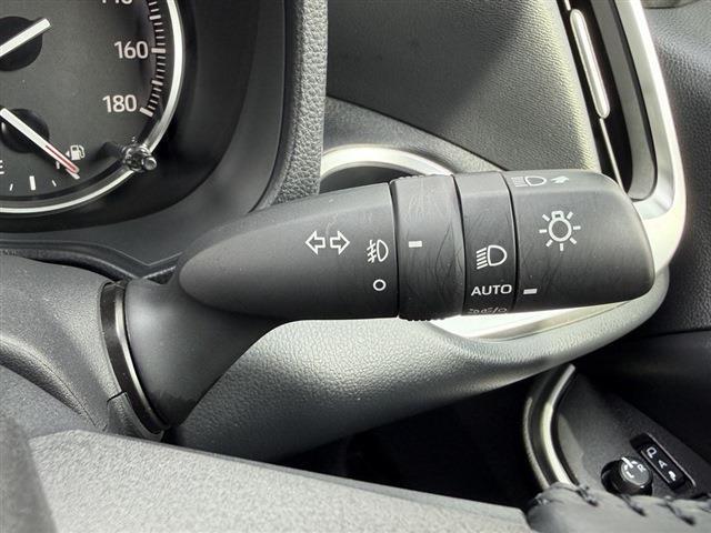 ノア S-G 8人乗り 純正9インチ Bluetooth バックカメラ LEDヘッドライト LEDフォグ 左側パワースライドドア クリアランスソナー レーダークルーズコントロール 電動格納ミラー フロアマット(33枚目)