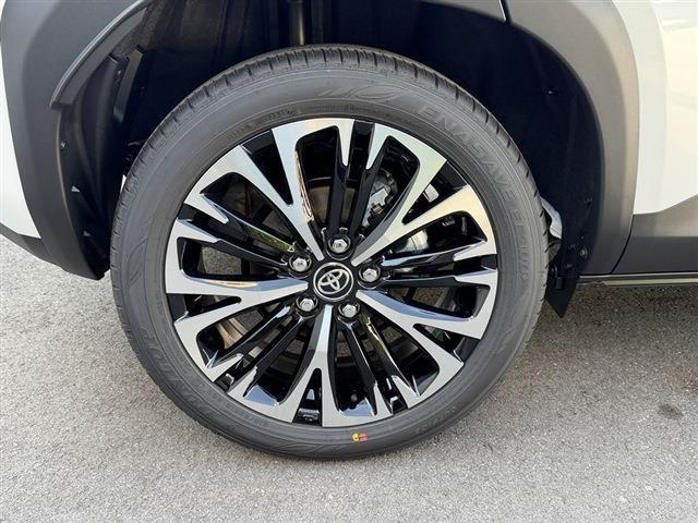 ヤリスクロス ハイブリッドZ トヨタセーフティセンス 純正8インチディスプレイオーディオナビ・TV・Bluetooth 全周囲カメラ ETC2.0 ハーフレザー パワーシート レーダークルーズコントロール ブラインドスポットモニタ(15枚目)