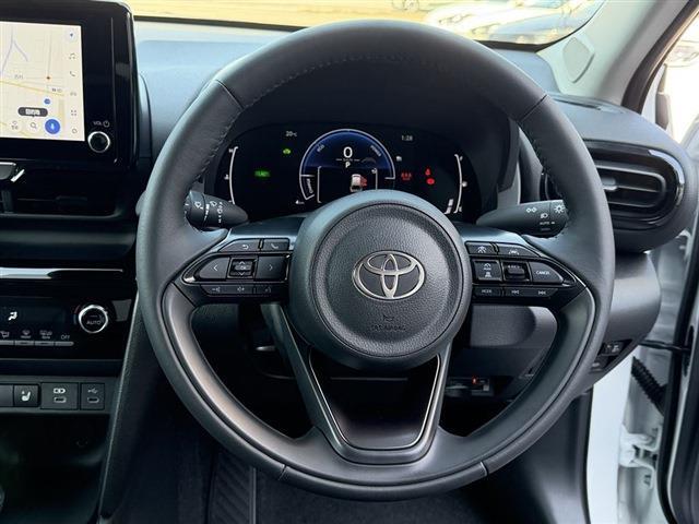 ヤリスクロス ハイブリッドZ トヨタセーフティセンス 純正8インチディスプレイオーディオナビ・TV・Bluetooth 全周囲カメラ ETC2.0 ハーフレザー パワーシート レーダークルーズコントロール ブラインドスポットモニタ(20枚目)