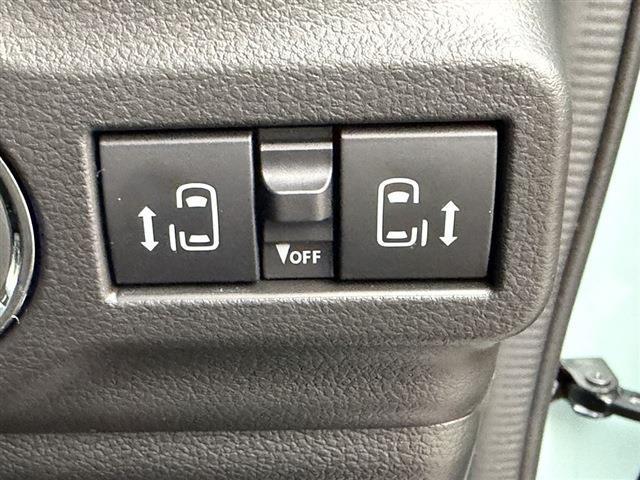 スペーシアギア ハイブリッドＸＺ　両側パワースライドドア　ステアリングヒーター　ルーフレール　プッシュスタートスマートキー　衝突被害軽減システム　アイドリングストップ　シートヒーター　クリアランスソナー　クルーズコントロール（30枚目）