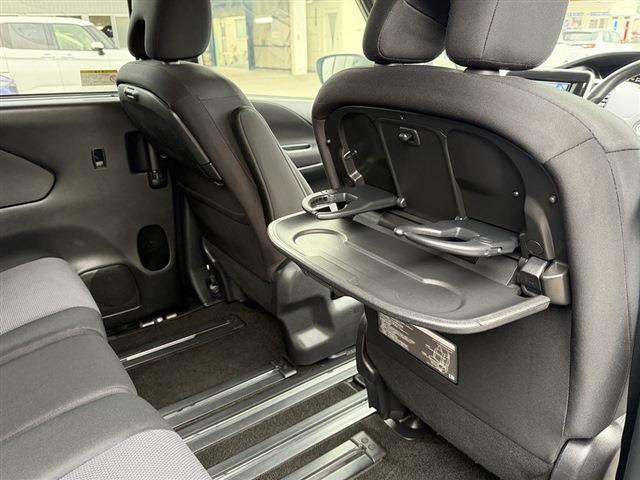 セレナ S 社外7インチナビ CD DVD Bluetooth 全周囲カメラ 左側パワースライドドア ETC クリアランスソナー ステアリングスイッチ クルーズコントロール 電動格納ミラー スマートキー(22枚目)