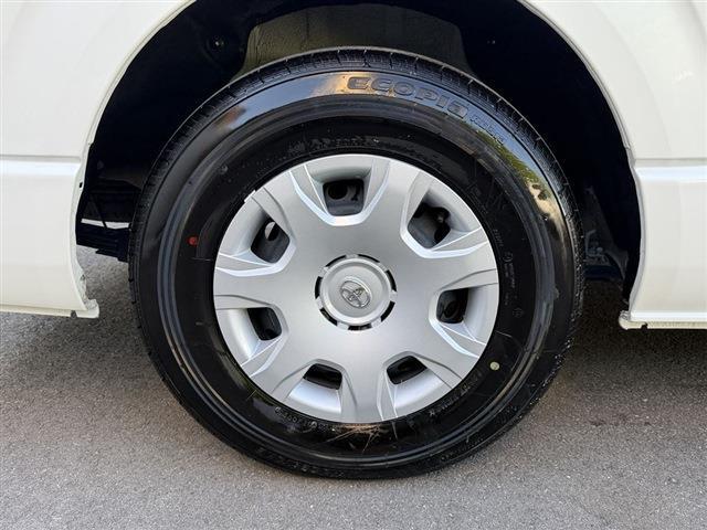 ハイエースワゴン グランドキャビン 4WD 社外7インチナビ・Bluetooth バックカメラ 左パワースライドドア クリアランスソナー ドラレコ ステアリングスイッチ 電動格納ミラー スマートキー スペアタイヤ(14枚目)