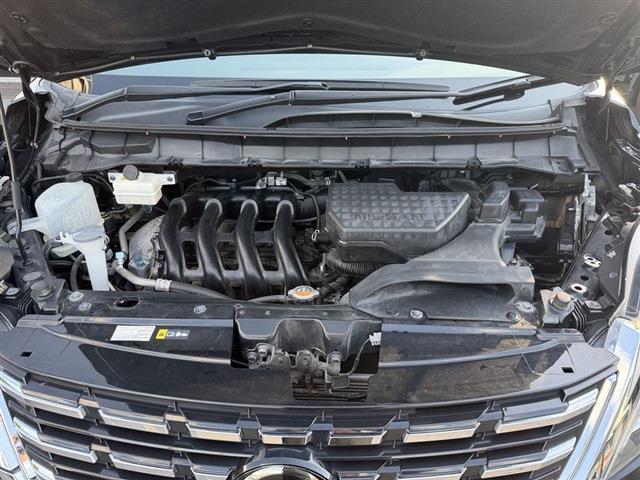 セレナ ハイウェイスターＶ　純正７インチナビ　ＴＶ　ＣＤ　Ｂｌｕｅｔｏｏｔｈ　全周囲カメラ　両側パワースライドドア　ＬＥＤヘッドライト　ＬＥＤフォグ　ＥＴＣ　純正１６インチＡＷ　クリアランスソナー　ステアリングスイッチ（2枚目）