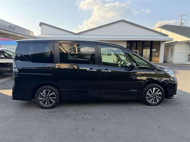 セレナ ハイウェイスターＶ　純正７インチナビ　ＴＶ　ＣＤ　Ｂｌｕｅｔｏｏｔｈ　全周囲カメラ　両側パワースライドドア　ＬＥＤヘッドライト　ＬＥＤフォグ　ＥＴＣ　純正１６インチＡＷ　クリアランスソナー　ステアリングスイッチ（7枚目）