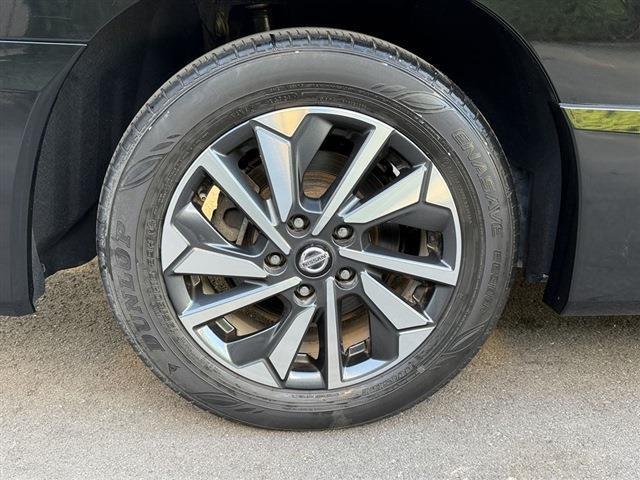 セレナ ハイウェイスターＶ　純正７インチナビ　ＴＶ　ＣＤ　Ｂｌｕｅｔｏｏｔｈ　全周囲カメラ　両側パワースライドドア　ＬＥＤヘッドライト　ＬＥＤフォグ　ＥＴＣ　純正１６インチＡＷ　クリアランスソナー　ステアリングスイッチ（15枚目）