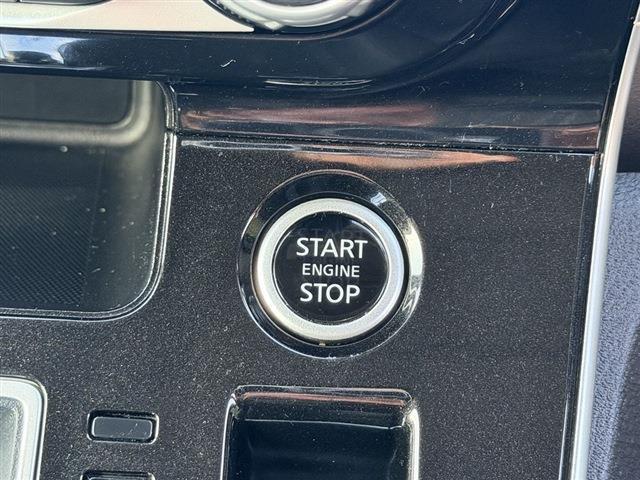 セレナ ハイウェイスターＶ　純正７インチナビ　ＴＶ　ＣＤ　Ｂｌｕｅｔｏｏｔｈ　全周囲カメラ　両側パワースライドドア　ＬＥＤヘッドライト　ＬＥＤフォグ　ＥＴＣ　純正１６インチＡＷ　クリアランスソナー　ステアリングスイッチ（25枚目）