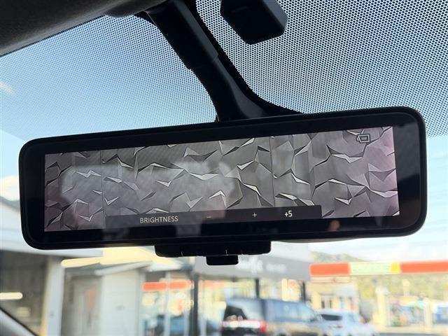 セレナ ハイウェイスターＶ　純正７インチナビ　ＴＶ　ＣＤ　Ｂｌｕｅｔｏｏｔｈ　全周囲カメラ　両側パワースライドドア　ＬＥＤヘッドライト　ＬＥＤフォグ　ＥＴＣ　純正１６インチＡＷ　クリアランスソナー　ステアリングスイッチ（26枚目）