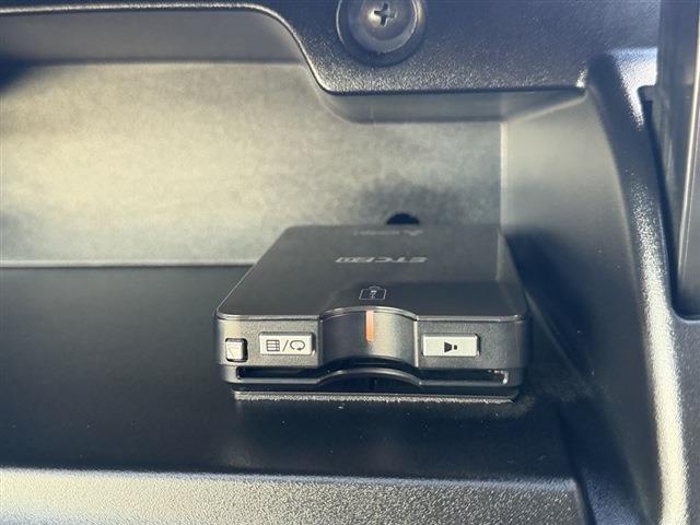 セレナ ハイウェイスターＶ　純正７インチナビ　ＴＶ　ＣＤ　Ｂｌｕｅｔｏｏｔｈ　全周囲カメラ　両側パワースライドドア　ＬＥＤヘッドライト　ＬＥＤフォグ　ＥＴＣ　純正１６インチＡＷ　クリアランスソナー　ステアリングスイッチ（29枚目）