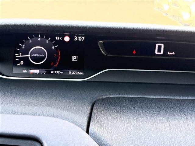 セレナ ハイウェイスターＶ　純正７インチナビ　ＴＶ　ＣＤ　Ｂｌｕｅｔｏｏｔｈ　全周囲カメラ　両側パワースライドドア　ＬＥＤヘッドライト　ＬＥＤフォグ　ＥＴＣ　純正１６インチＡＷ　クリアランスソナー　ステアリングスイッチ（30枚目）