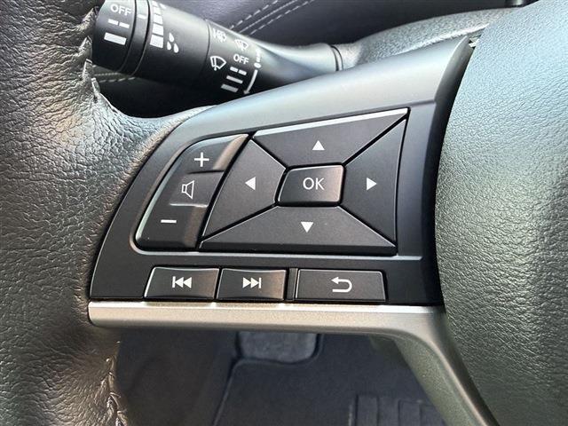 セレナ ハイウェイスターＶ　純正７インチナビ　ＴＶ　ＣＤ　Ｂｌｕｅｔｏｏｔｈ　全周囲カメラ　両側パワースライドドア　ＬＥＤヘッドライト　ＬＥＤフォグ　ＥＴＣ　純正１６インチＡＷ　クリアランスソナー　ステアリングスイッチ（39枚目）