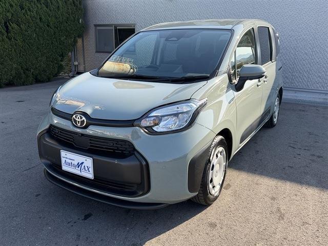 シエンタ ハイブリッドＧ　７人乗り　純正ディスプレイオーディオナビ　Ｂｌｕｅｔｏｏｔｈ　全周囲カメラ　ＥＴＣ　ＬＥＤヘッドライト　両側パワースライドドア　クリアランスソナー　ステアリングスイッチ　レーダークルーズコントロール（4枚目）