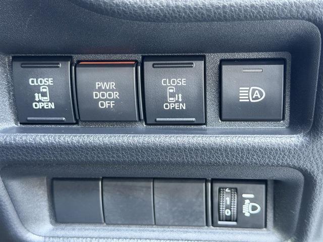 シエンタ ハイブリッドＧ　７人乗り　純正ディスプレイオーディオナビ　Ｂｌｕｅｔｏｏｔｈ　全周囲カメラ　ＥＴＣ　ＬＥＤヘッドライト　両側パワースライドドア　クリアランスソナー　ステアリングスイッチ　レーダークルーズコントロール（27枚目）