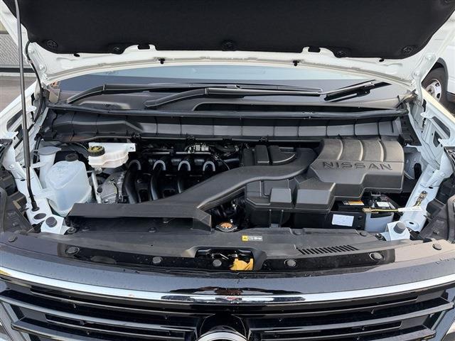 セレナ ハイウェイスターＶ　社外７インチナビ　Ｂｌｕｅｔｏｏｔｈ　バックカメラ　両側パワースライドドア　ＬＥＤヘッドライト　ＬＥＤフォグ　ドラレコ　ＥＴＣ　クリアランスソナー　ステアリングスイッチ　フロアマット　電動格納ミラー（2枚目）