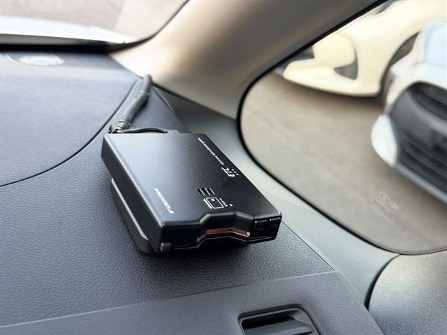 セレナ ハイウェイスターＶ　社外７インチナビ　Ｂｌｕｅｔｏｏｔｈ　バックカメラ　両側パワースライドドア　ＬＥＤヘッドライト　ＬＥＤフォグ　ドラレコ　ＥＴＣ　クリアランスソナー　ステアリングスイッチ　フロアマット　電動格納ミラー（30枚目）