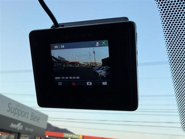 セレナ ハイウェイスターＶ　社外７インチナビ　Ｂｌｕｅｔｏｏｔｈ　バックカメラ　両側パワースライドドア　ＬＥＤヘッドライト　ＬＥＤフォグ　ドラレコ　ＥＴＣ　クリアランスソナー　ステアリングスイッチ　フロアマット　電動格納ミラー（31枚目）