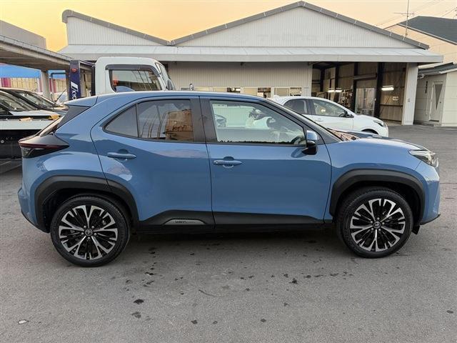 ヤリスクロス ハイブリッドZ トヨタセーフティセンス 全周囲カメラ ETC ドラレコ LEDヘッドライト デイライト ハーフレザーシート パワーシート シートヒーター クリアランスソナー レーダークルーズコントロール(7枚目)