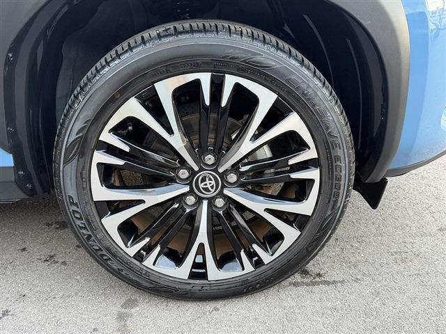 ヤリスクロス ハイブリッドZ トヨタセーフティセンス 全周囲カメラ ETC ドラレコ LEDヘッドライト デイライト ハーフレザーシート パワーシート シートヒーター クリアランスソナー レーダークルーズコントロール(14枚目)