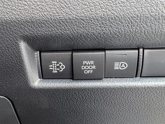 グランエース プレミアム　純正ディスプレイオーディオナビ・Ｂｌｕｅｔｏｏｔｈ　１２．１インチフリップダウンモニター　全周囲カメラ　両側パワースライドドア　黒レザーシート　シートヒーター　サイドステップ　デジタルインナーミラー（33枚目）