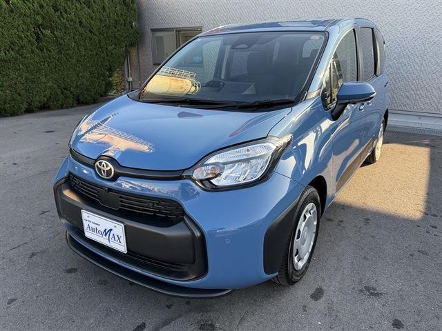 シエンタ ハイブリッドG 7人乗り 純正ディスプレイオーディオナビ Bluetooth 全周囲カメラ ETC LEDヘッドライト 両側パワースライドドア クリアランスソナー ステアリングスイッチ レーダークルーズコントロール(4枚目)