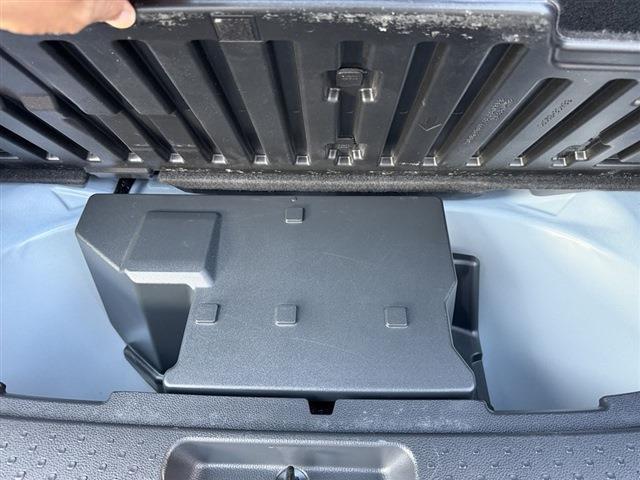 シエンタ ハイブリッドG 7人乗り 純正ディスプレイオーディオナビ Bluetooth 全周囲カメラ ETC LEDヘッドライト 両側パワースライドドア クリアランスソナー ステアリングスイッチ レーダークルーズコントロール(12枚目)