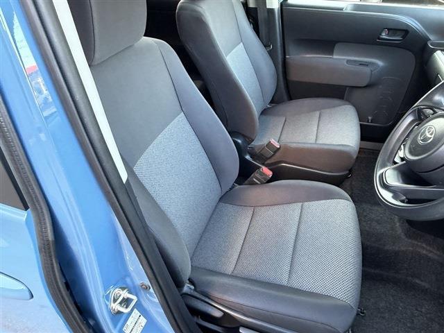 シエンタ ハイブリッドG 7人乗り 純正ディスプレイオーディオナビ Bluetooth 全周囲カメラ ETC LEDヘッドライト 両側パワースライドドア クリアランスソナー ステアリングスイッチ レーダークルーズコントロール(33枚目)