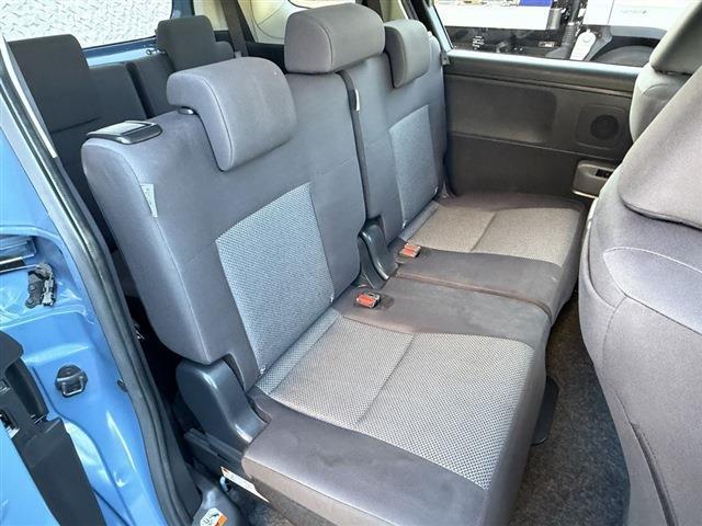 シエンタ ハイブリッドG 7人乗り 純正ディスプレイオーディオナビ Bluetooth 全周囲カメラ ETC LEDヘッドライト 両側パワースライドドア クリアランスソナー ステアリングスイッチ レーダークルーズコントロール(34枚目)