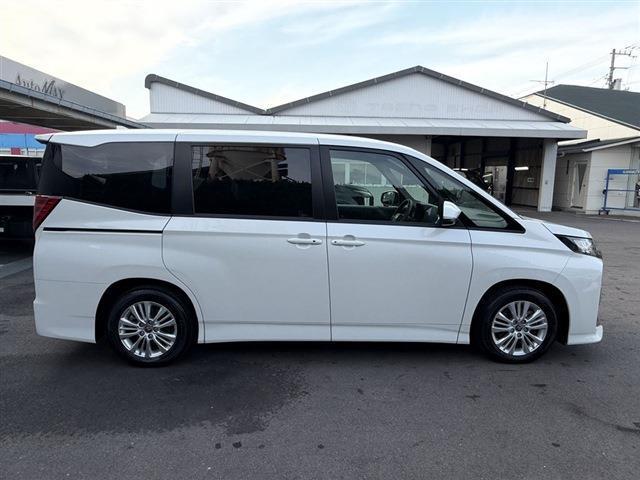 ノア S-G 純正10.5インチDOナビ TV Bluetooth CD DVD バックカメラ LEDヘッドライト LEDフォグ 両側パワースライドドア クリアランスソナー ステアリングスイッチ ETC2.0(7枚目)