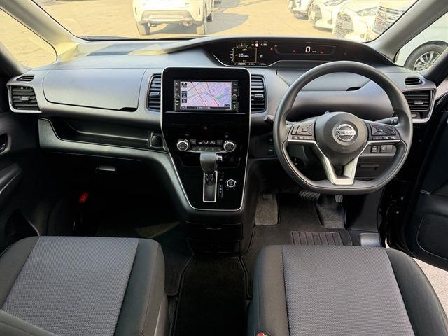 セレナ Ｘ　純正７インチナビ　ＴＶ　ＣＤ　Ｂｌｕｅｔｏｏｔｈ　バックカメラ　左側パワースライドドア　ＥＴＣ　ブラインドスポットモニター　クリアランスソナー　ステアリングスイッチ　電動格納ミラー　スマートキー（15枚目）