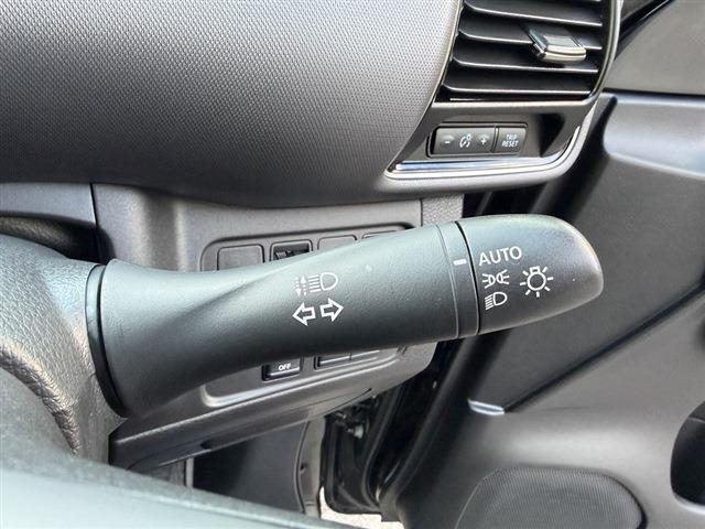 セレナ Ｘ　純正７インチナビ　ＴＶ　ＣＤ　Ｂｌｕｅｔｏｏｔｈ　バックカメラ　左側パワースライドドア　ＥＴＣ　ブラインドスポットモニター　クリアランスソナー　ステアリングスイッチ　電動格納ミラー　スマートキー（33枚目）