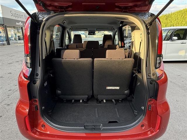 シエンタ ハイブリッドG 7人乗り 純正ディスプレイオーディオナビ Bluetooth 全周囲カメラ ETC LEDヘッドライト 両側パワースライドドア クリアランスソナー ステアリングスイッチ レーダークルーズコントロール(11枚目)