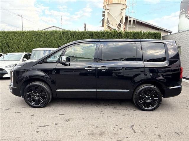 デリカD:5 P 8人乗り 全周囲カメラ 両側パワースライドドア パワーシート シートヒーター LEDヘッドライト LEDフォグ パワーバックドア ステアリングスイッチ ステアリングヒーター フロアマット スペアキー(3枚目)