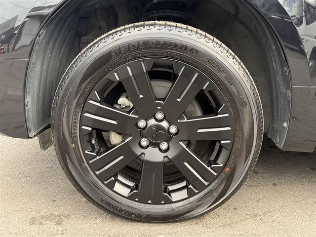 デリカD:5 P 8人乗り 全周囲カメラ 両側パワースライドドア パワーシート シートヒーター LEDヘッドライト LEDフォグ パワーバックドア ステアリングスイッチ ステアリングヒーター フロアマット スペアキー(35枚目)