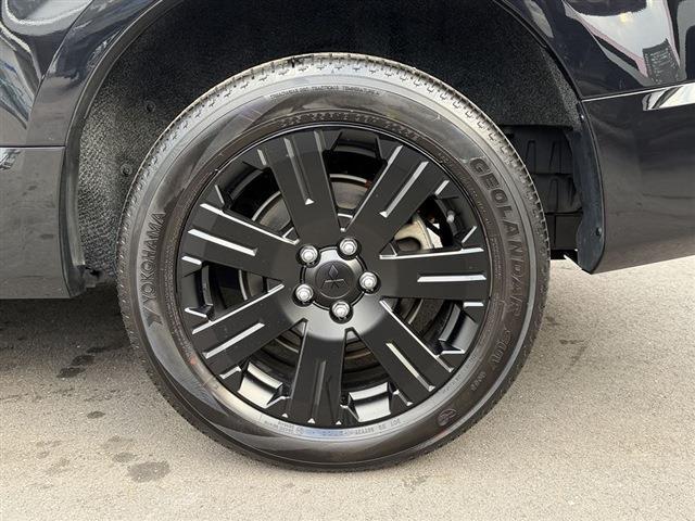 デリカD:5 P 8人乗り 全周囲カメラ 両側パワースライドドア パワーシート シートヒーター LEDヘッドライト LEDフォグ パワーバックドア ステアリングスイッチ ステアリングヒーター フロアマット スペアキー(36枚目)