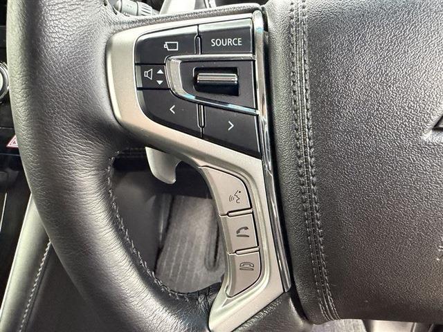 デリカD:5 P 8人乗り 全周囲カメラ 両側パワースライドドア パワーシート シートヒーター LEDヘッドライト LEDフォグ パワーバックドア ステアリングスイッチ ステアリングヒーター フロアマット スペアキー(45枚目)