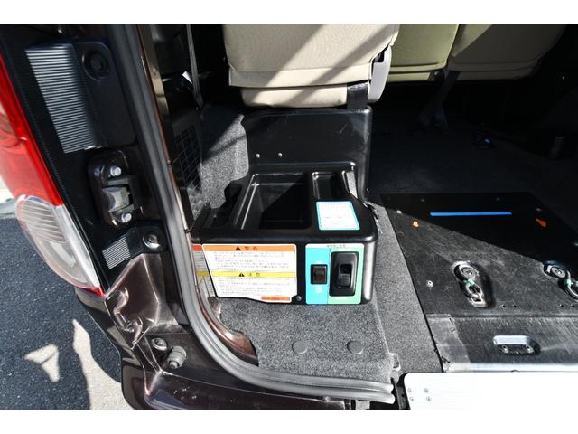 ＮＶ２００バネットバン 　スローパー＆助手席リフトアップシート　福祉車両　介護車両　Ｐａｎａｓｏｎｉｃ製メモリーナビ　バックカメラ　乗車定員７名（車いす１名＋６名）（14枚目）