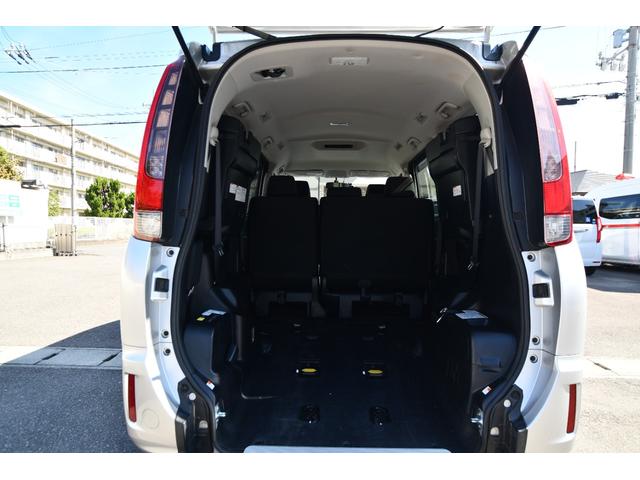 ノア X ウェルキャブスローパー 車いす1名固定 福祉車両 介護車両(4枚目)