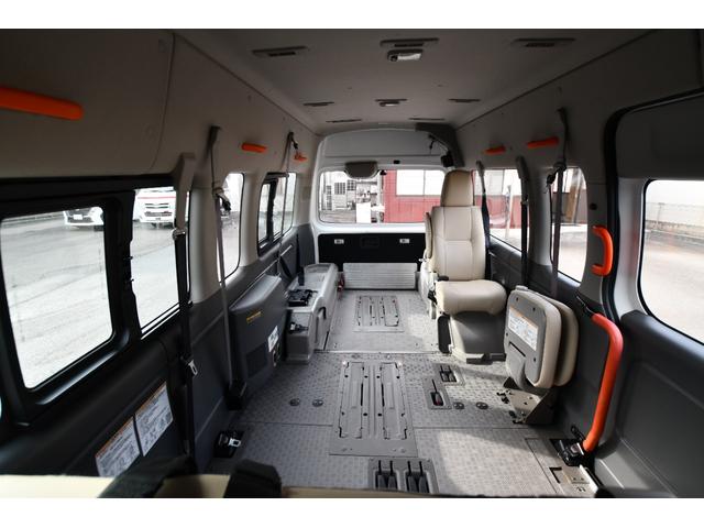 ＮＶ３５０キャラバンバン 　チェアキャブ車いす４名固定　福祉車両　介護車両　アラウンドビューモニター（15枚目）