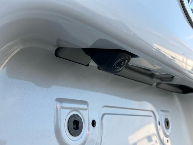 タント Ｘ　届出済未使用車　両側パワースライドドア　シートヒーター　シートバックテーブル　後席サンシェード　衝突被害軽減システム　アイドリングストップ　プッシュスタート　電子パーキング　横滑り防止装置（9枚目）