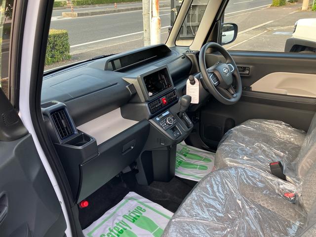 タント Ｘ　届出済未使用車　両側パワースライドドア　シートヒーター　シートバックテーブル　後席サンシェード　衝突被害軽減システム　アイドリングストップ　プッシュスタート　電子パーキング　横滑り防止装置（13枚目）