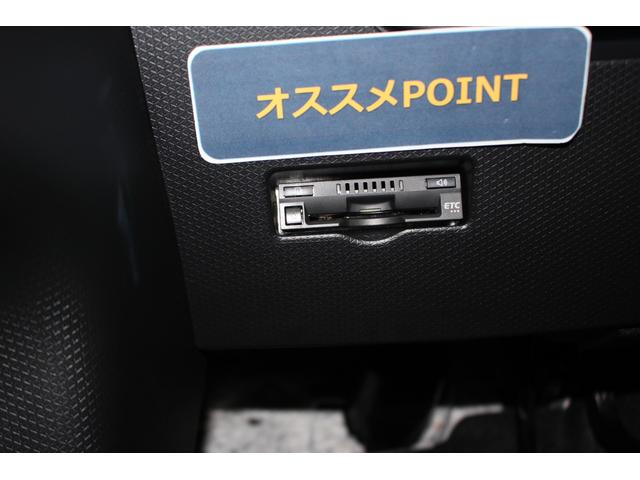タント カスタムＸ　認定中古車　ＣＶＴ　ナビ　バックカメラ　ＥＴＣ　ステアリングスイッチ　シートヒーター　オートエアコン　助手席ピラーレス　サンシェード　電動格納ミラー　ラゲージボックス　アルミホイール（7枚目）