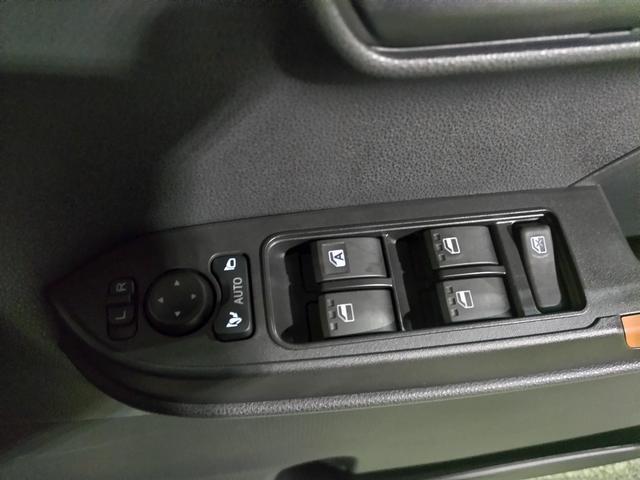 タント ファンクロス 認定中古車 CVT 9インチディスプレイオーディオ バックカメラ キーフリーシステム シートヒーター ステアリングスイッチ 両側パワースライドドア 助手席側ピラーレス LEDヘッドライト(24枚目)